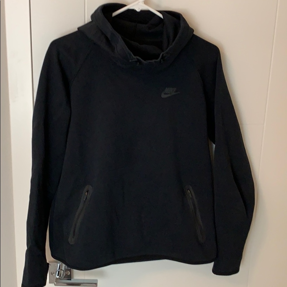 NIKE women’s tech fleece hoodie